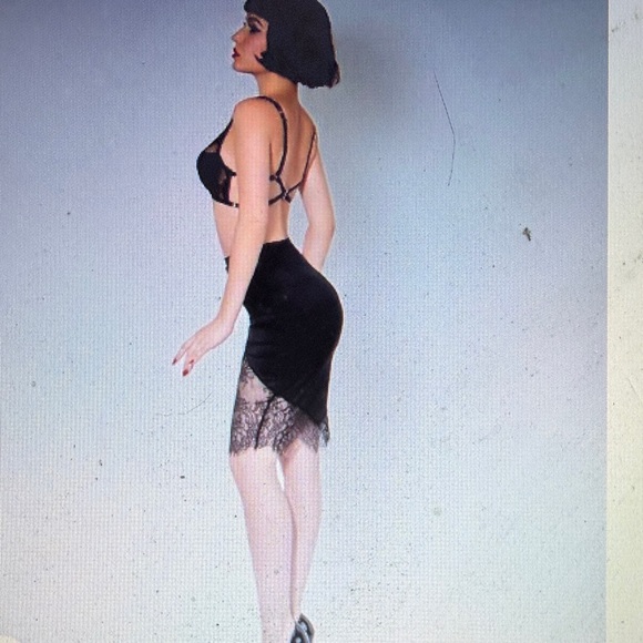 Elf Zhou Black Lace Shoulder Bra - Picture 5 of 12